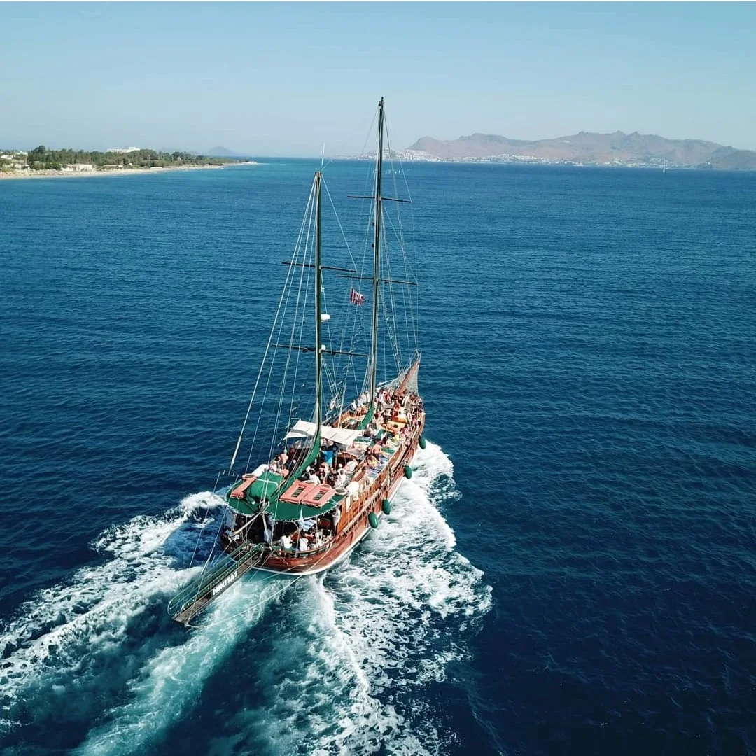 Gallery image for Aegean 3 Island Cruise